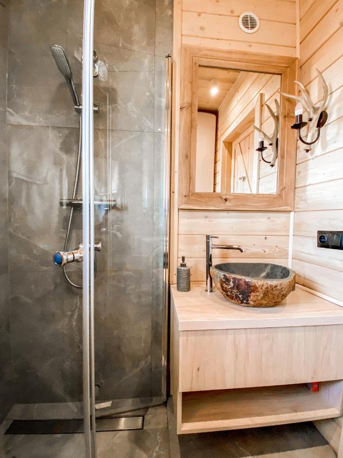 Osada Janosika Jacuzzi Drewniany Domek Na Odludziu Klikuszowa Luaran gambar